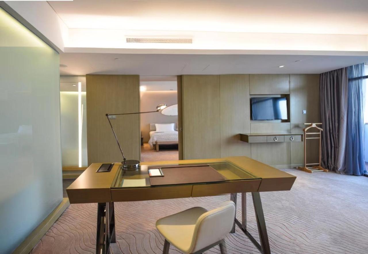 Le Meridien Qingdao West Coast Resort Exterior foto